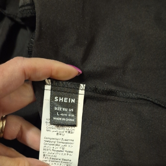 SHEIN Blue and Gold Floral Blouse - Picture 4 of 6